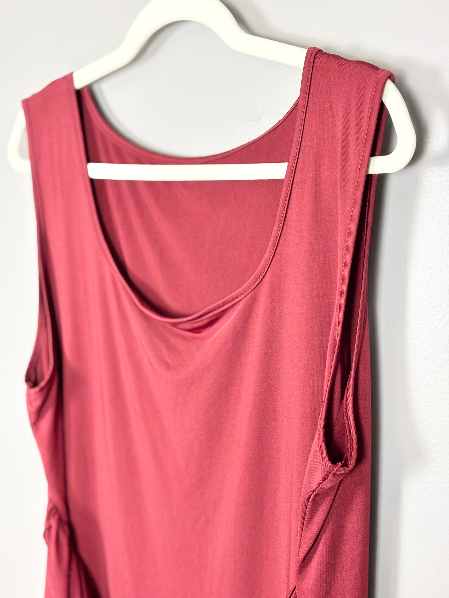 XXL - Unknown Brand Red Dress