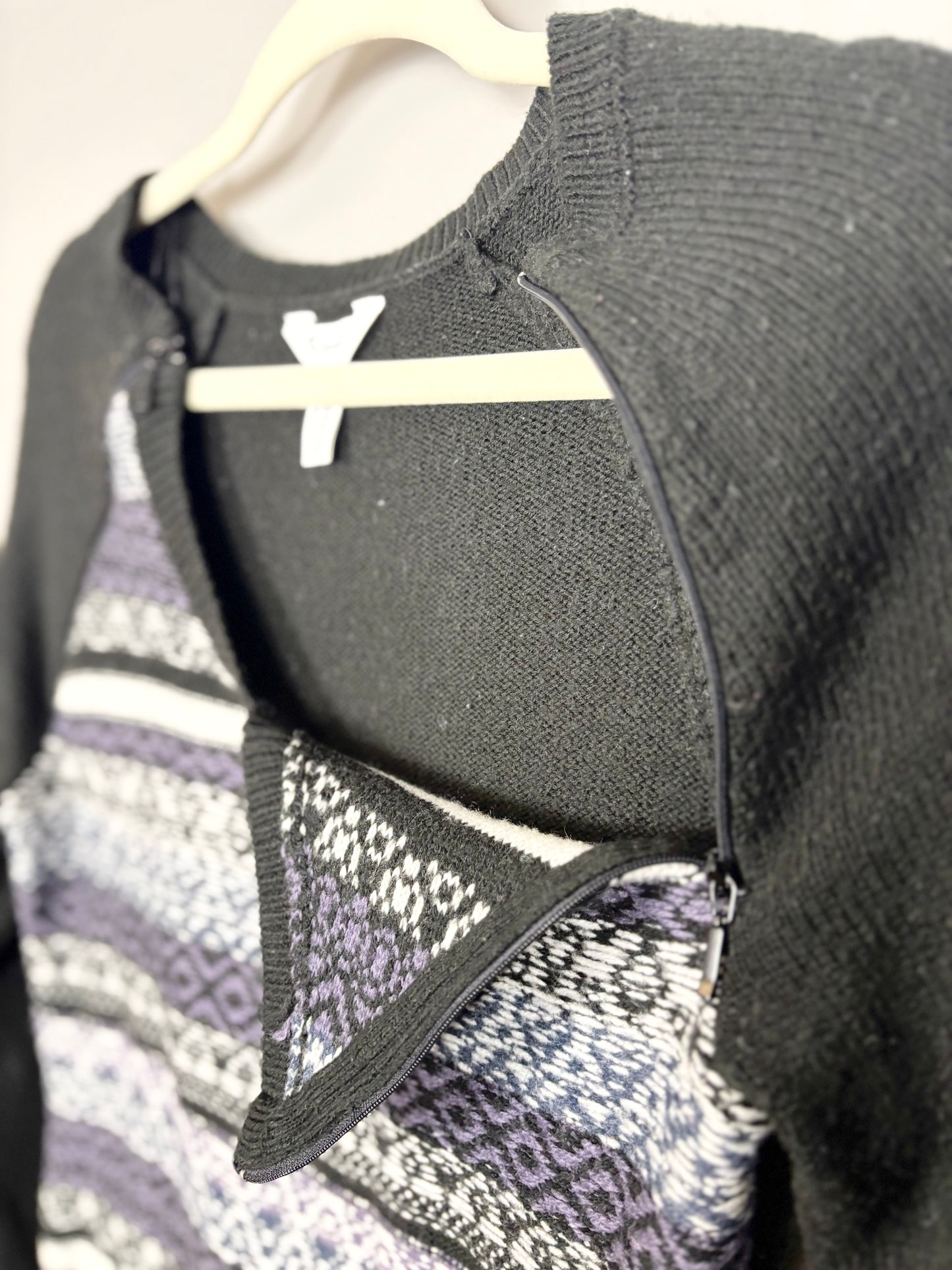 XS - Thyme Black & Purple Nursing Sweater