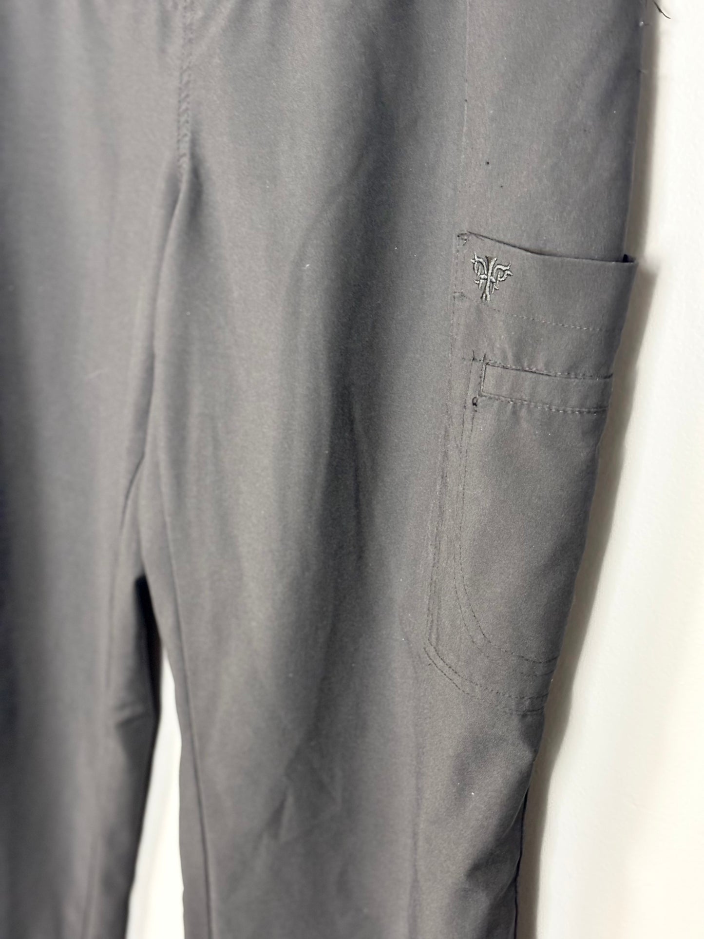 M - Black Scrubs