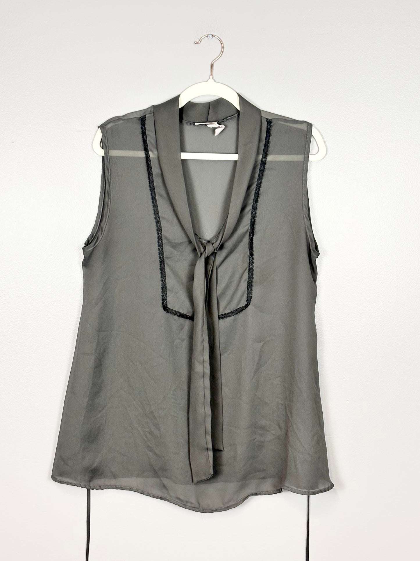 L - Tatiana’s Maternity Grey Sleeveless Blouse