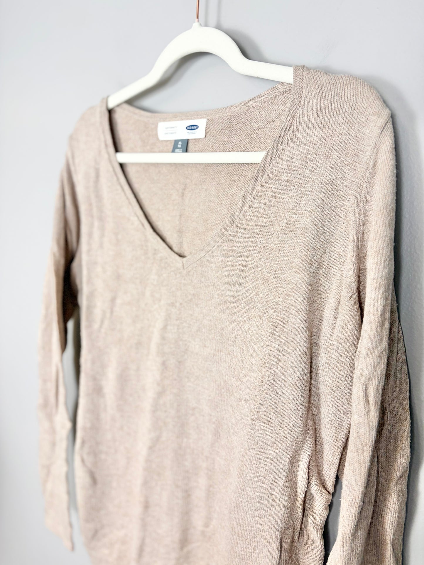 XL - Old Navy Oatmeal Sweater