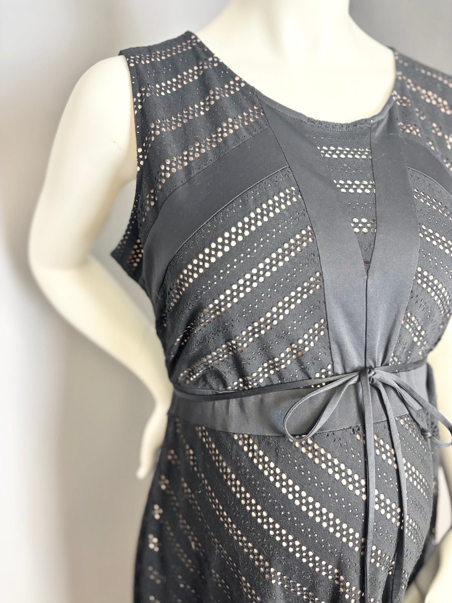 L - Motherhood Black Cutout Scallop-Hem Dress