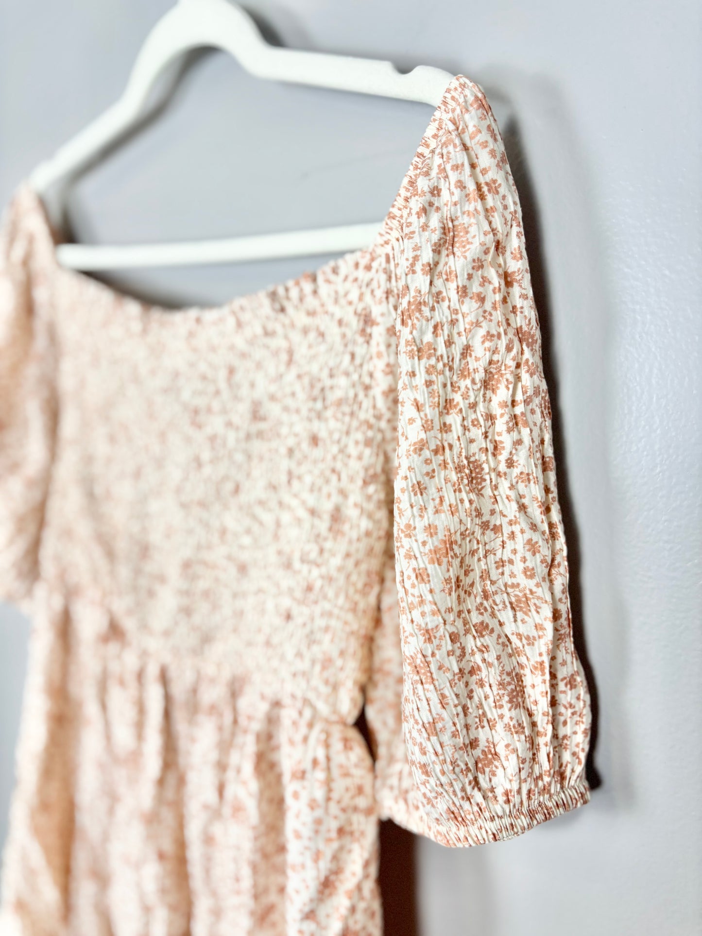 M - Hello Mix Pink Floral Crepe Blouse