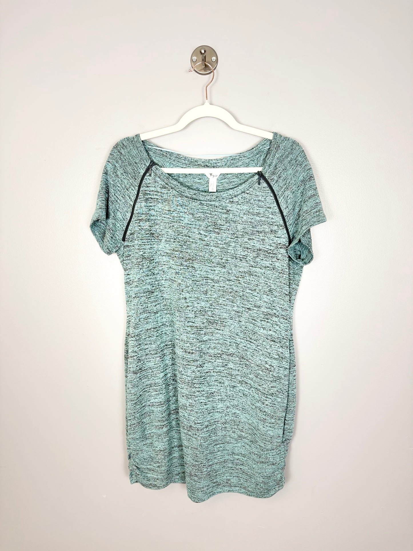 L - Thyme Variegated Mint Green Zippered Nursing Shirt