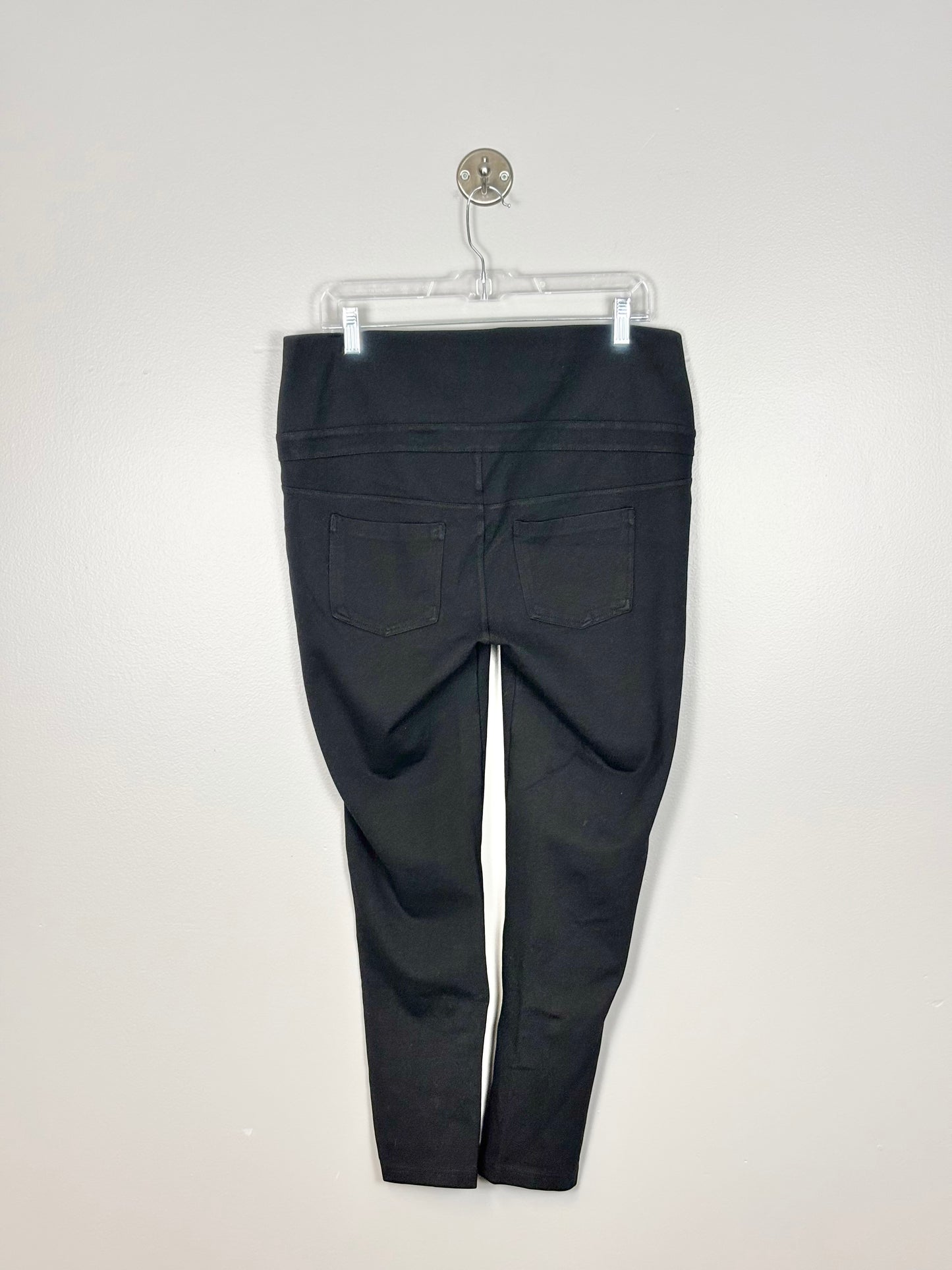 L - Thyme Skinny Black Dress Pant