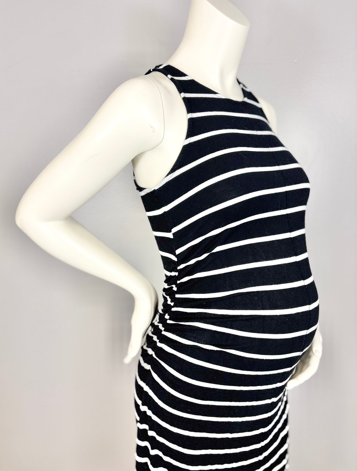 S - Liz Lange Black & White Striped Dress