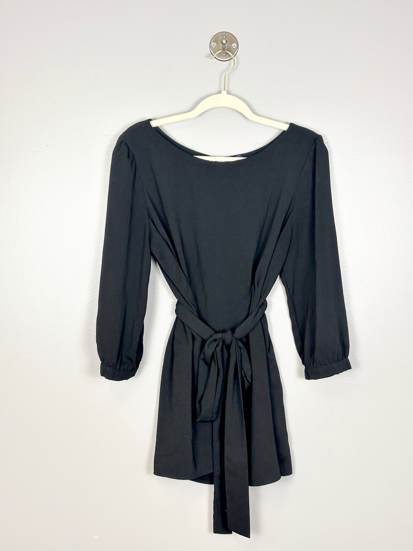 Size 12/L - Seraphine Black Tie Waist Dress Shirt