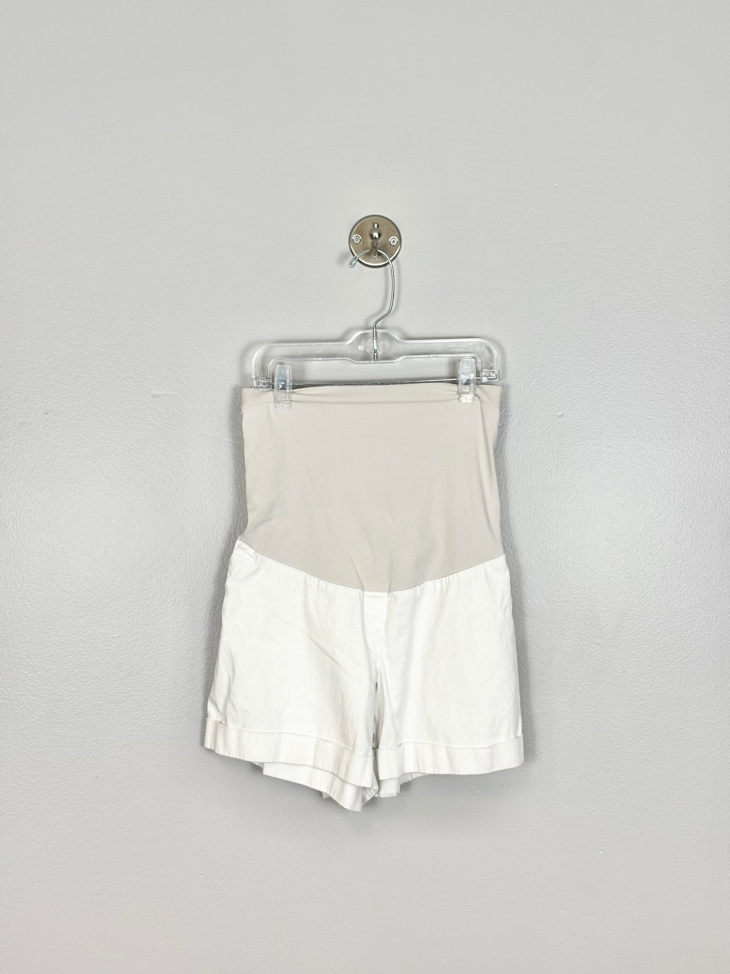 M - Motherhood White Cotton Cuffed Shorts