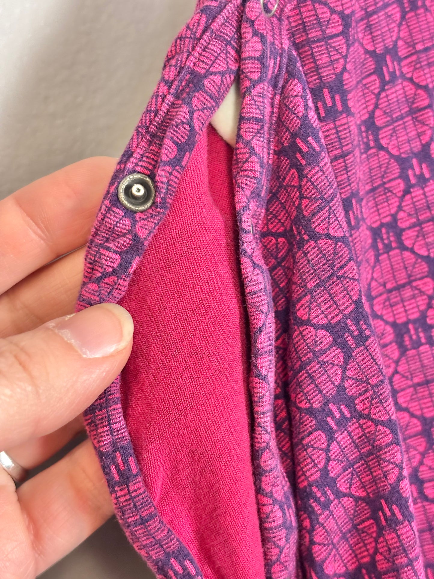 L - Thyme Fuschia Snap-Shoulder Nursing Tee