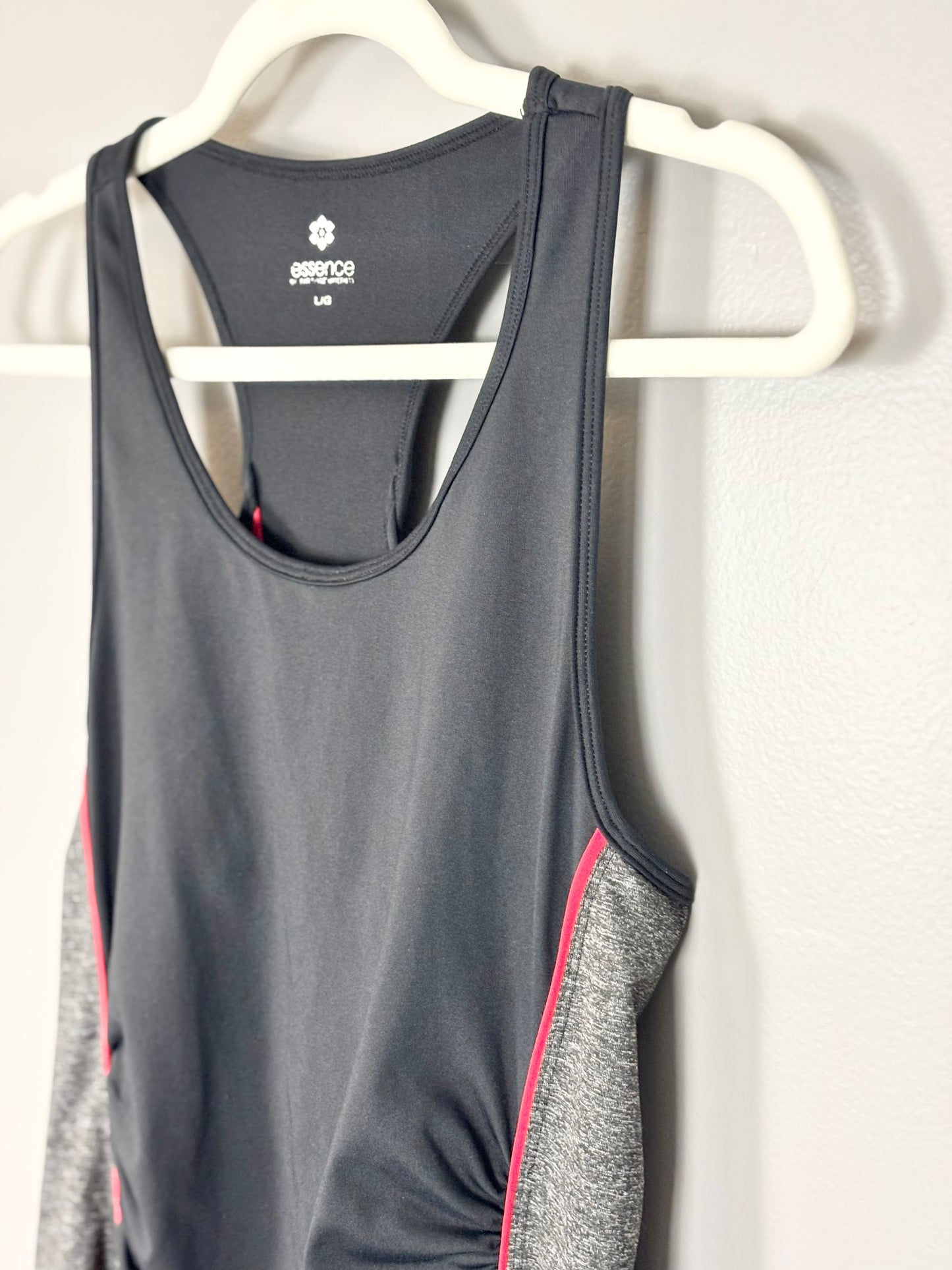 L - Essence Black Racer-Back Active Wear Tank