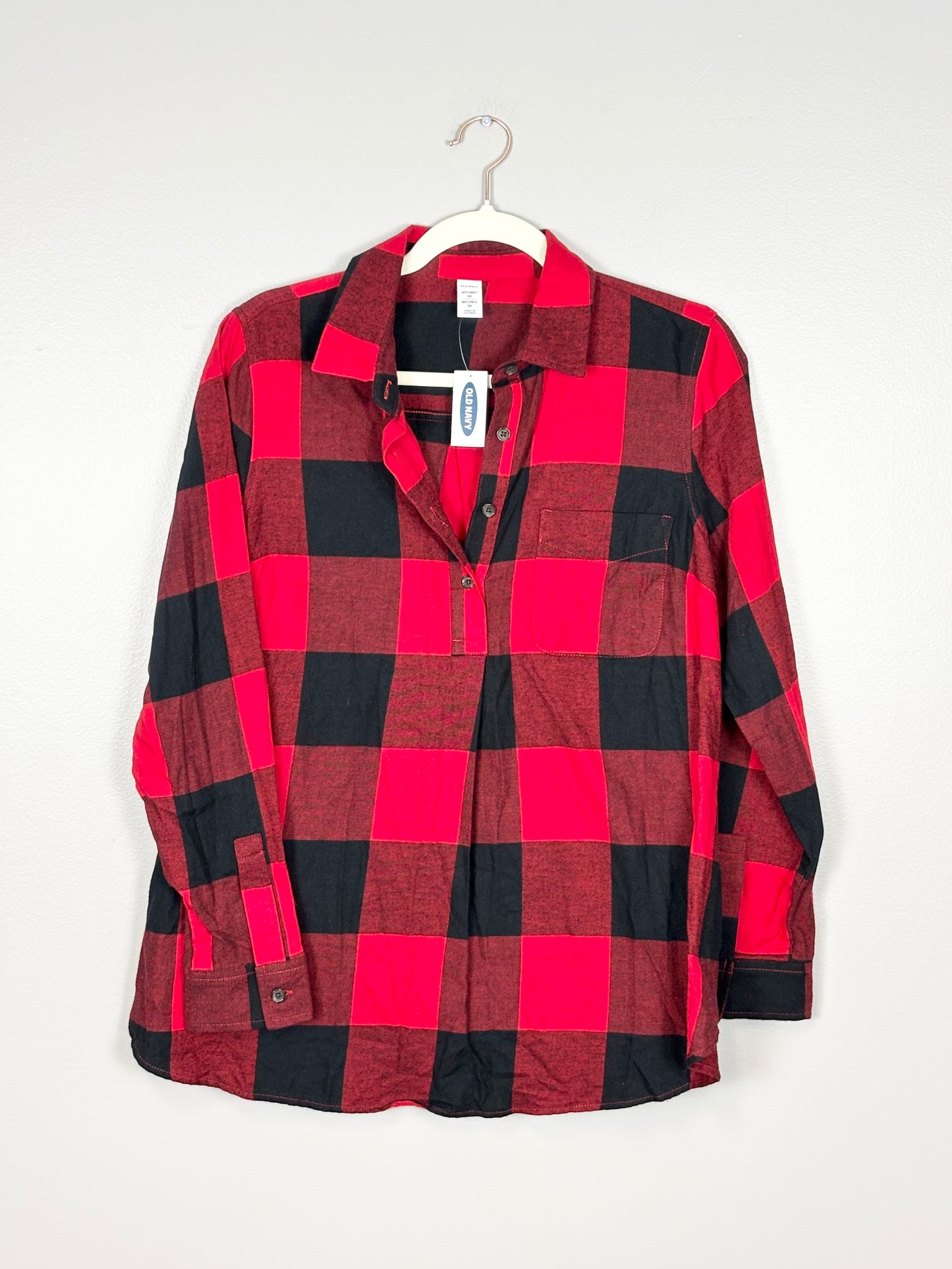 M - Old Navy Buffalo Plaid Shirt