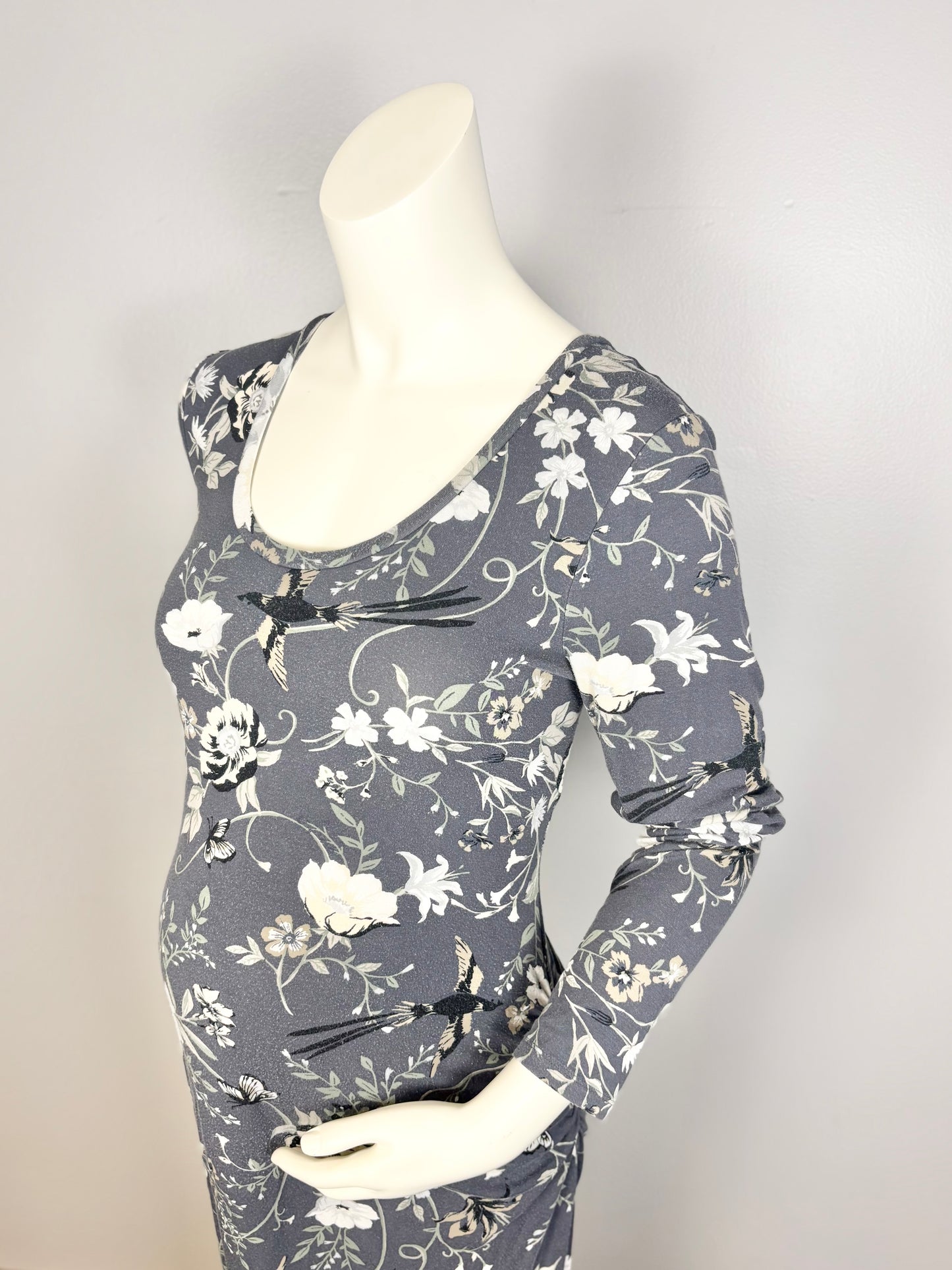 L - Old Navy Grey Floral Bodycon Dress