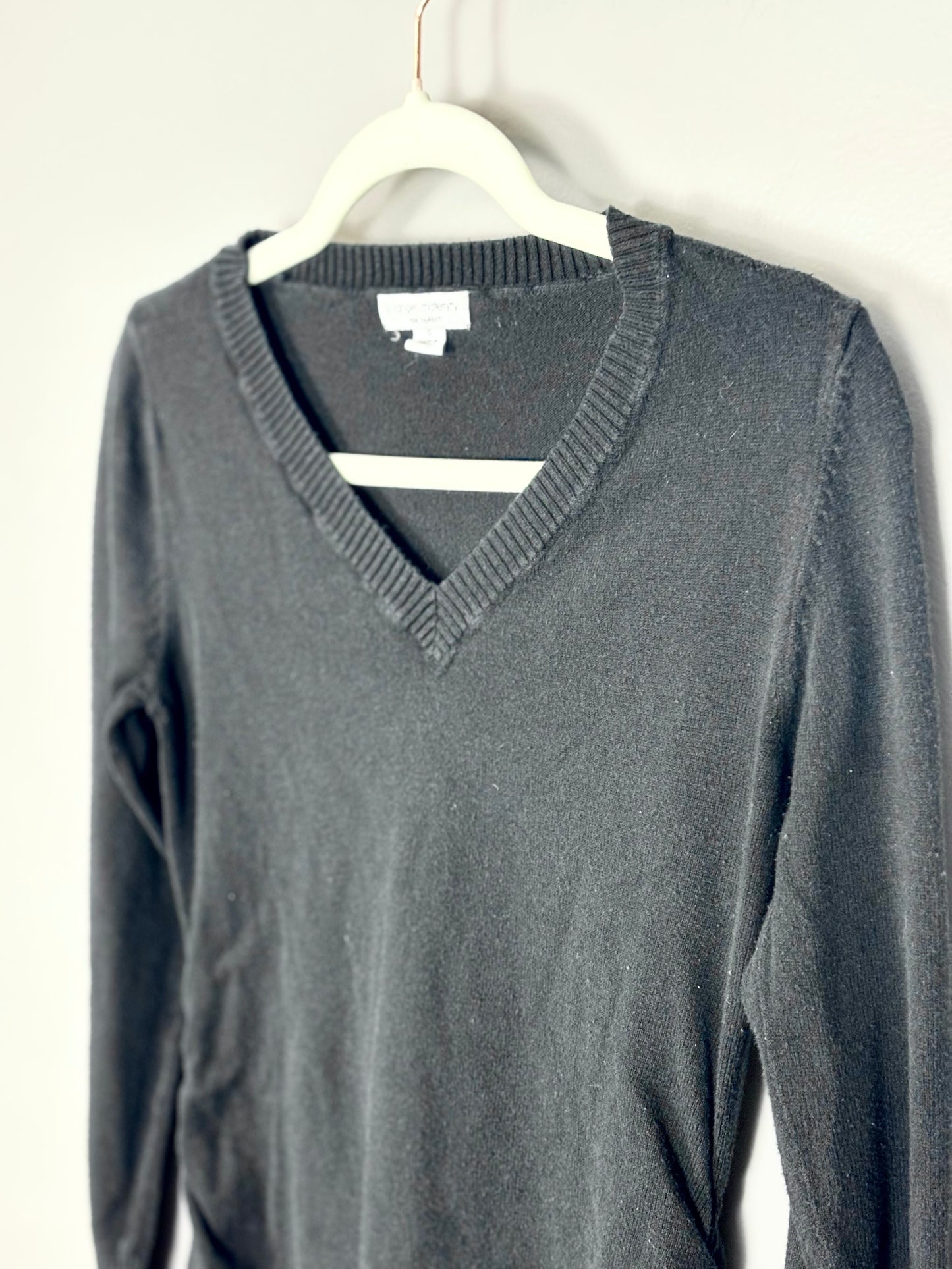 S - Liz Lange Black Maternity Sweater