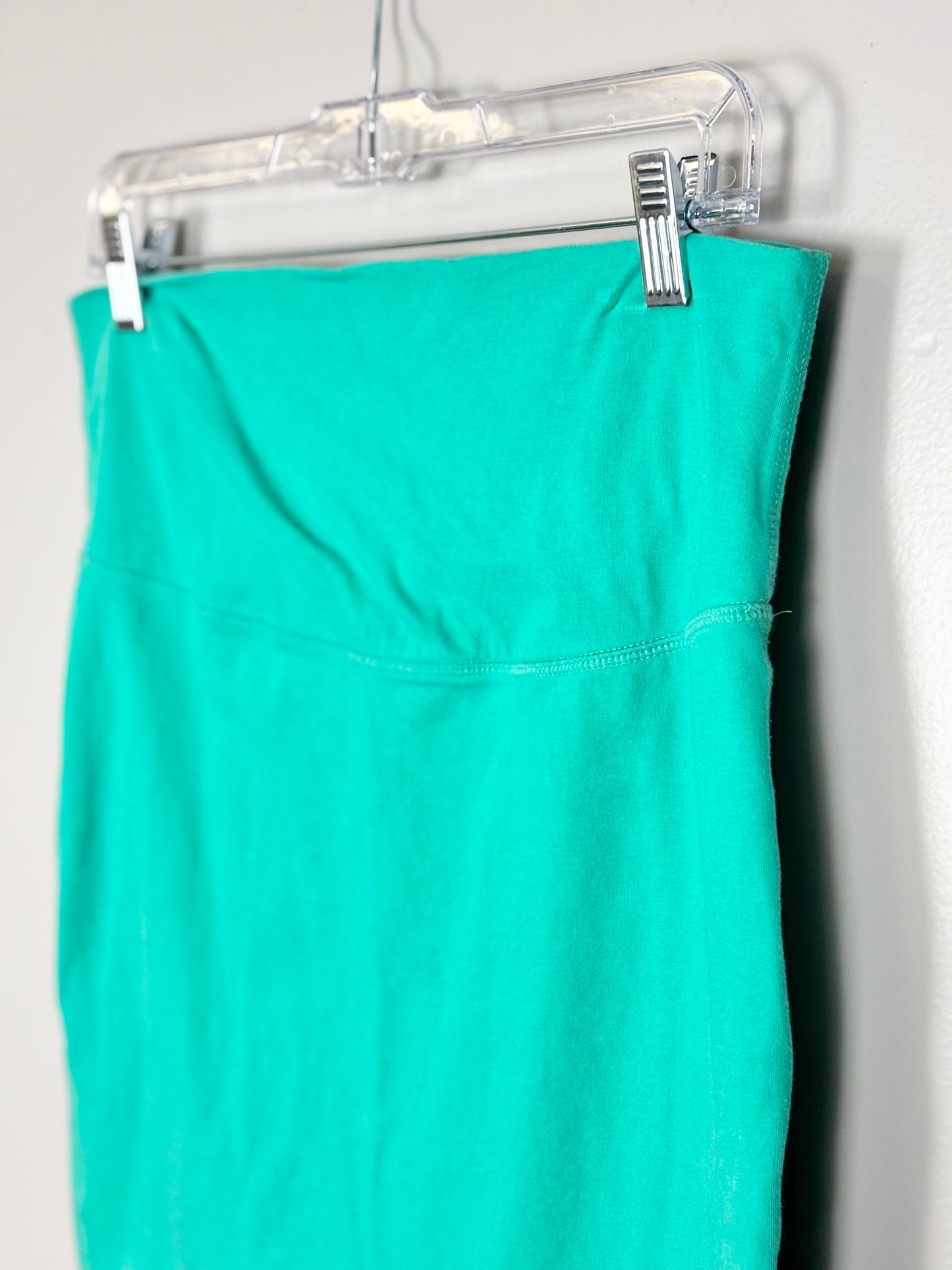 M - Thyme Kelly Green Skirt