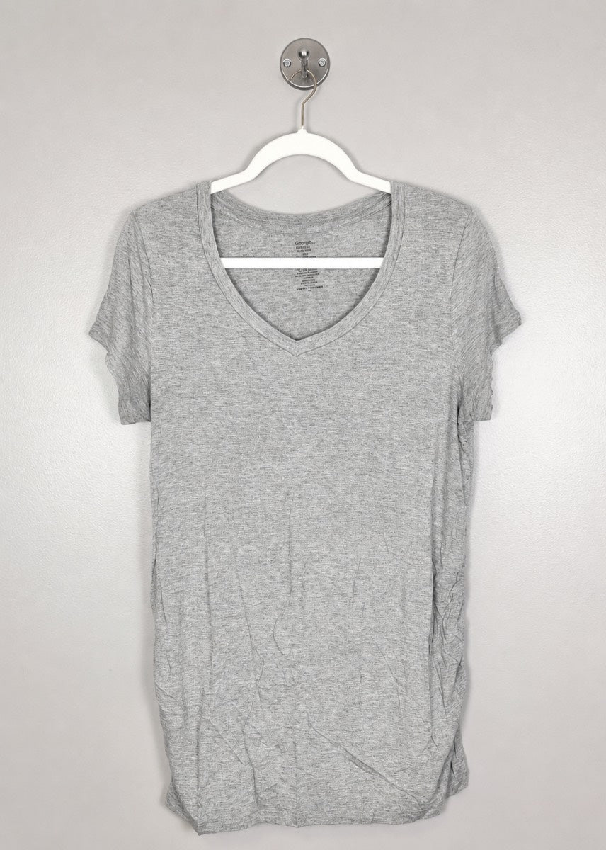 L - George V-neck Maternity Tee