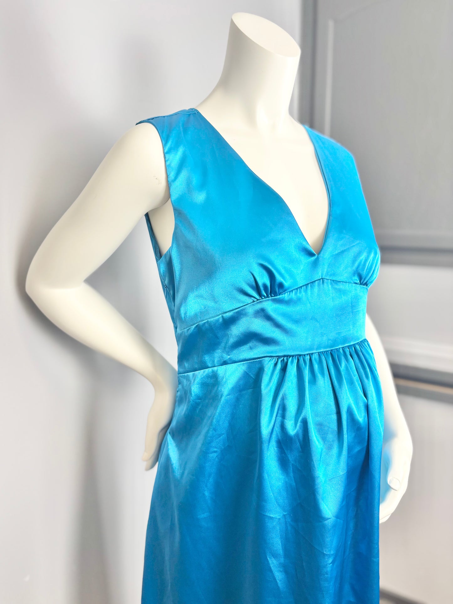 XXL - Unknown Brand Turquoise Satin Dress