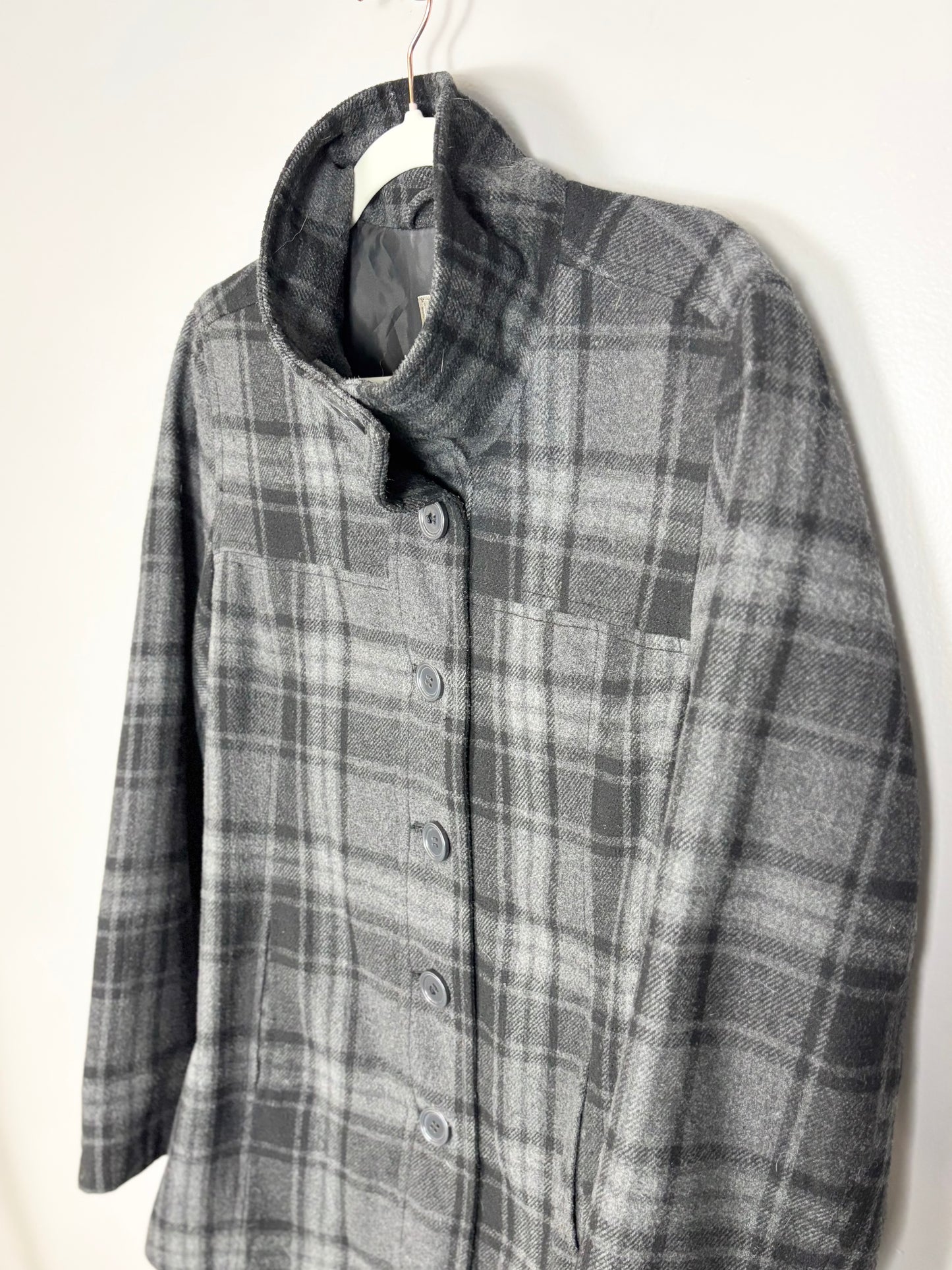 S - Thyme Grey Plaid Maternity Barn Coat
