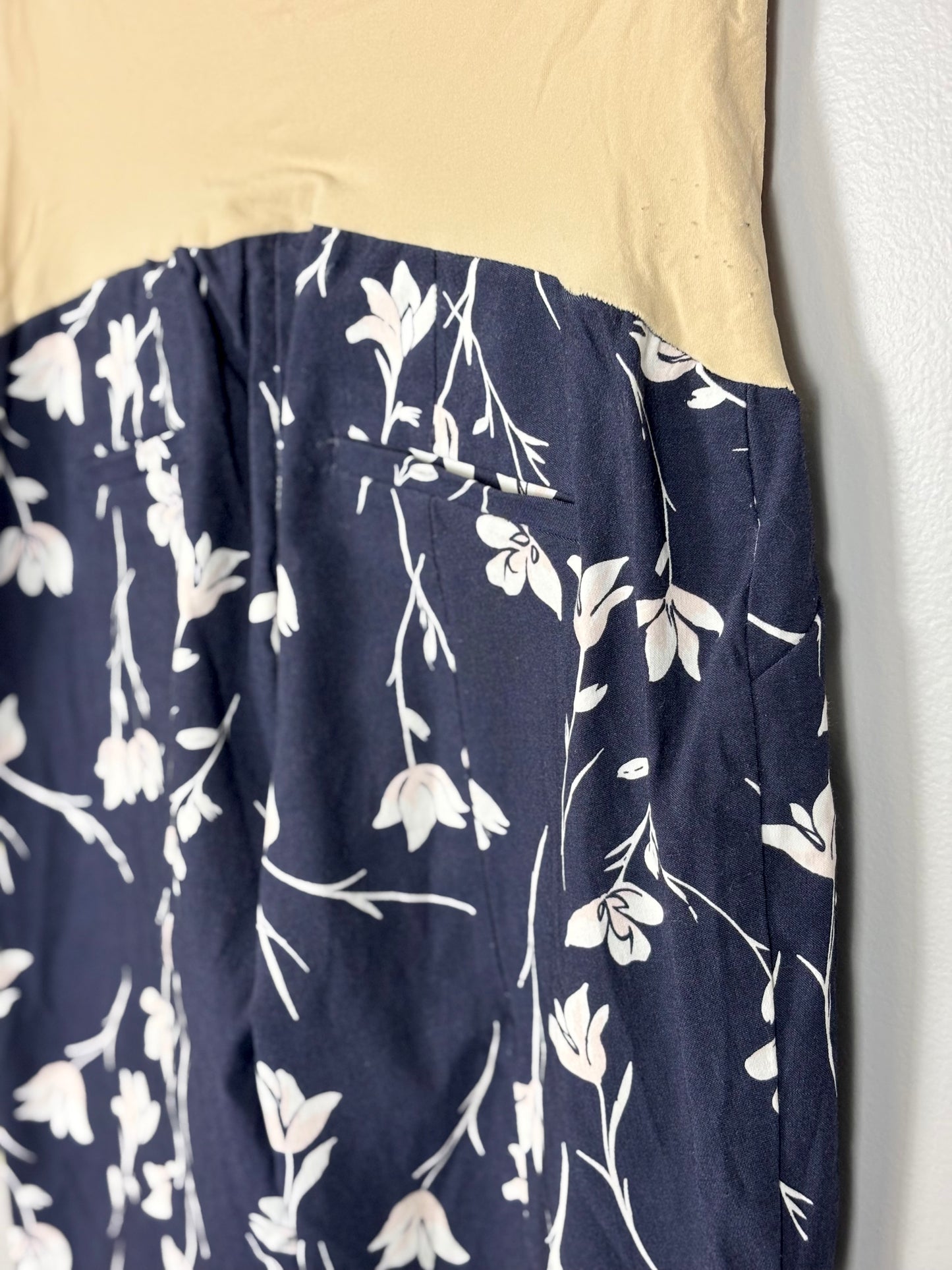 L - Motherhood Navy Floral Crop Pant