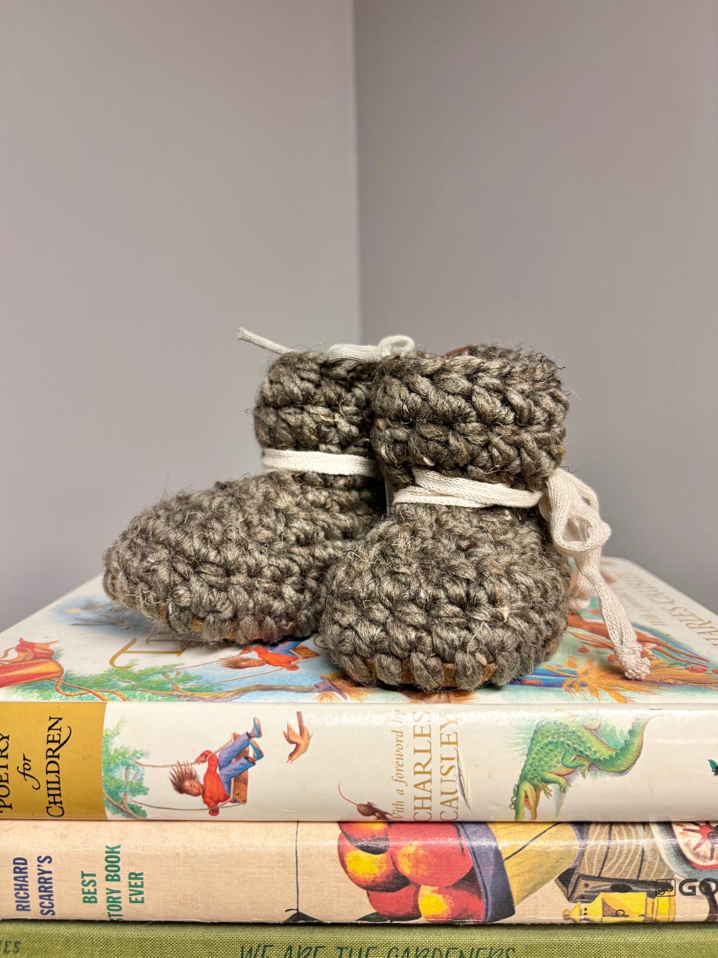 0-6 Mo. Emma & Fox Baby Booties - Timber