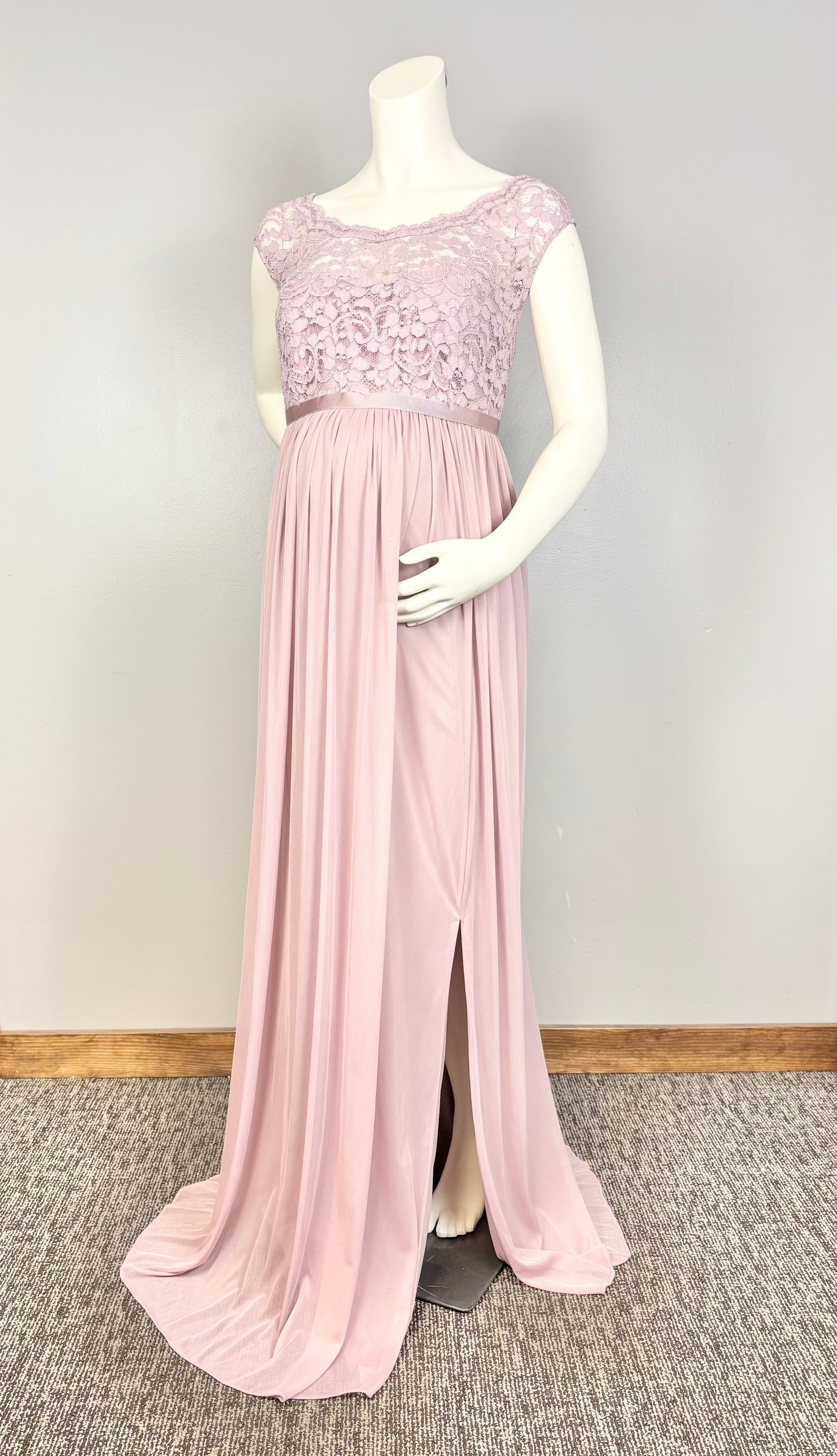 1XL - David’s Bridal Lavender Lace Occasion Dress