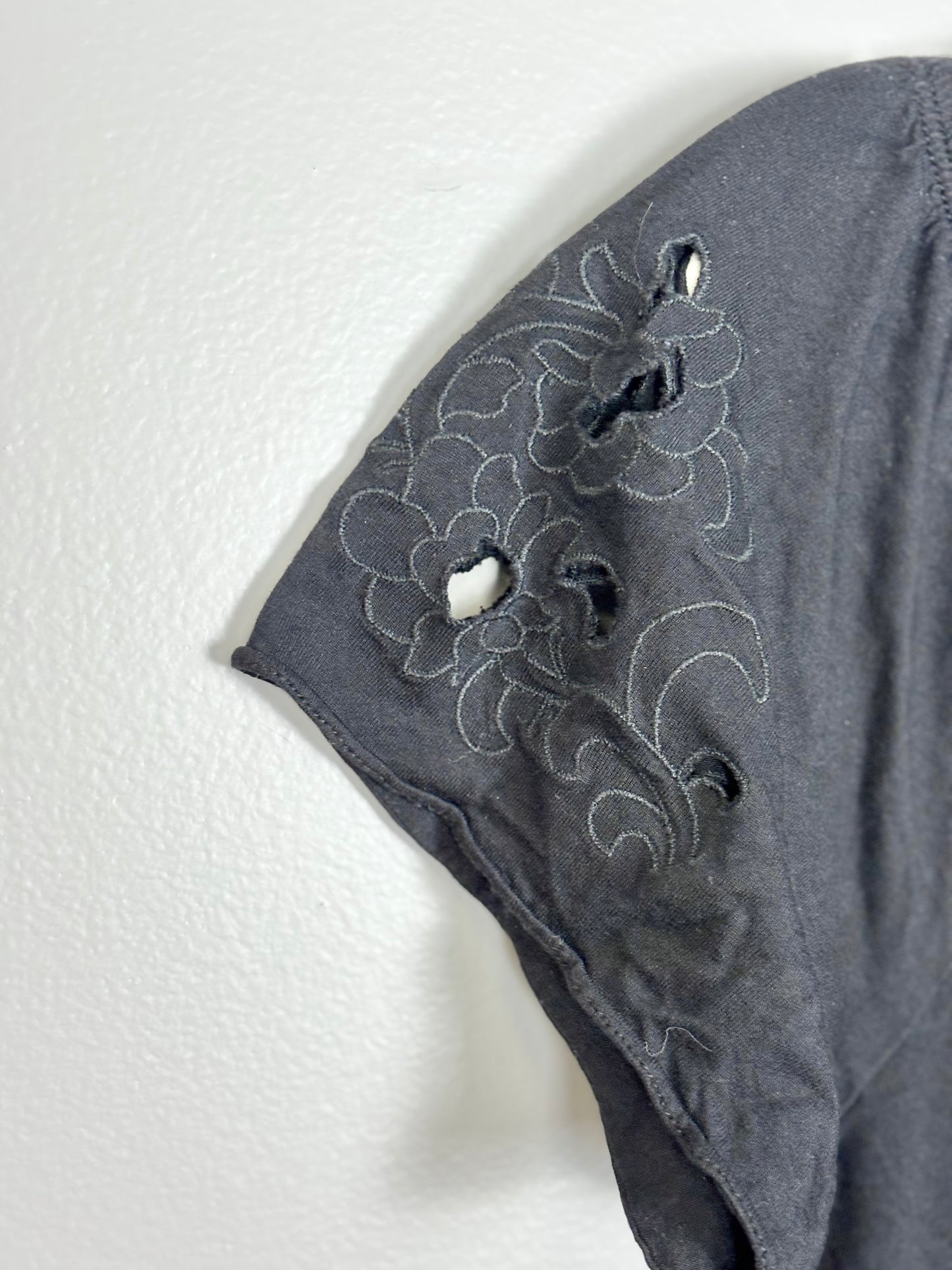 L - Old Navy Black Cutout Tee