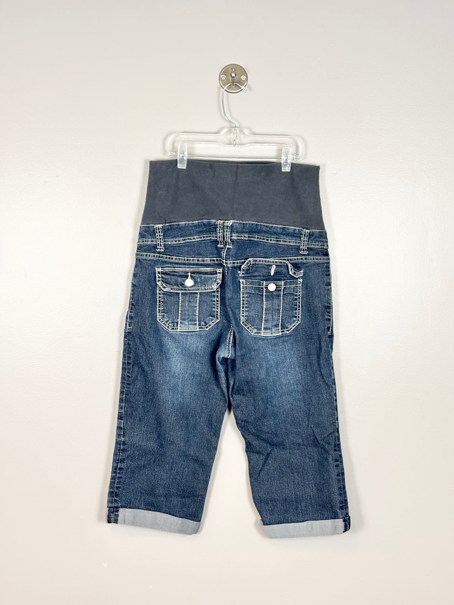M - Thyme Denim Capri