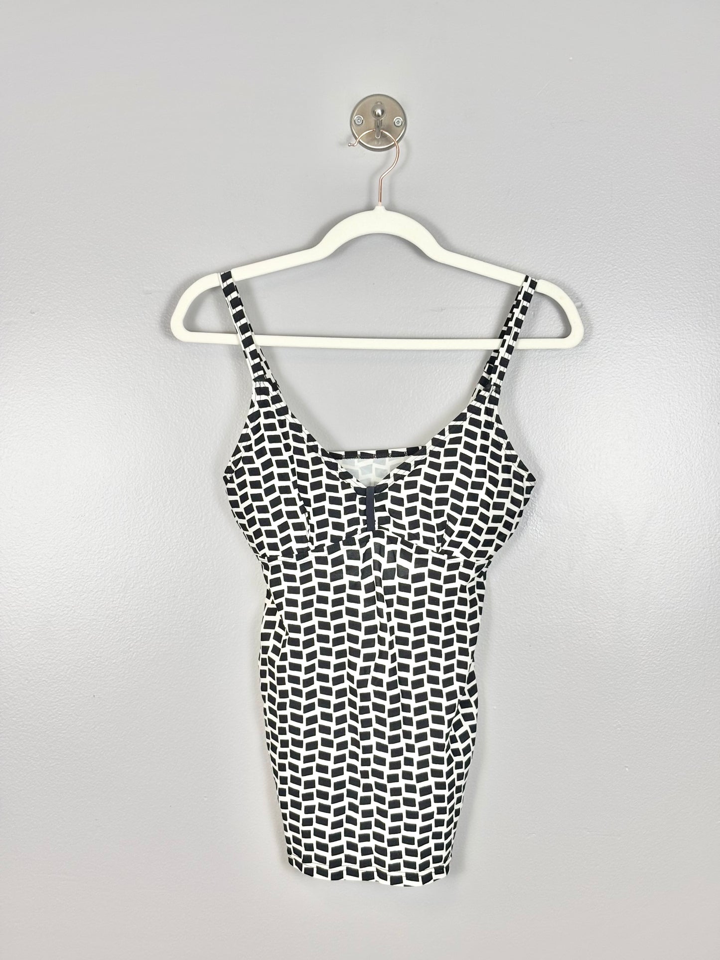 S - Thyme Black & White Swim Top