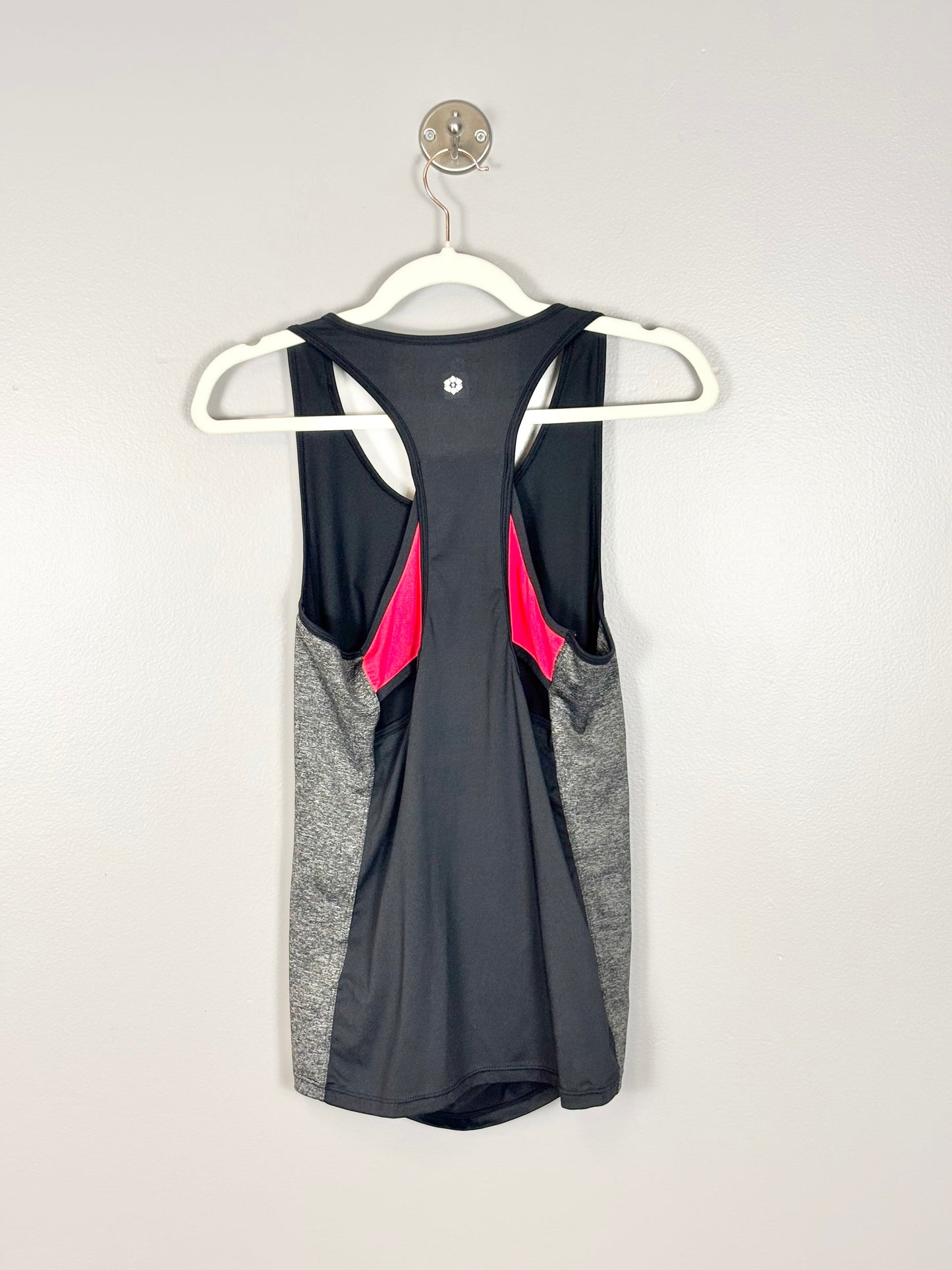 L - Essence Black Racer-Back Active Wear Tank