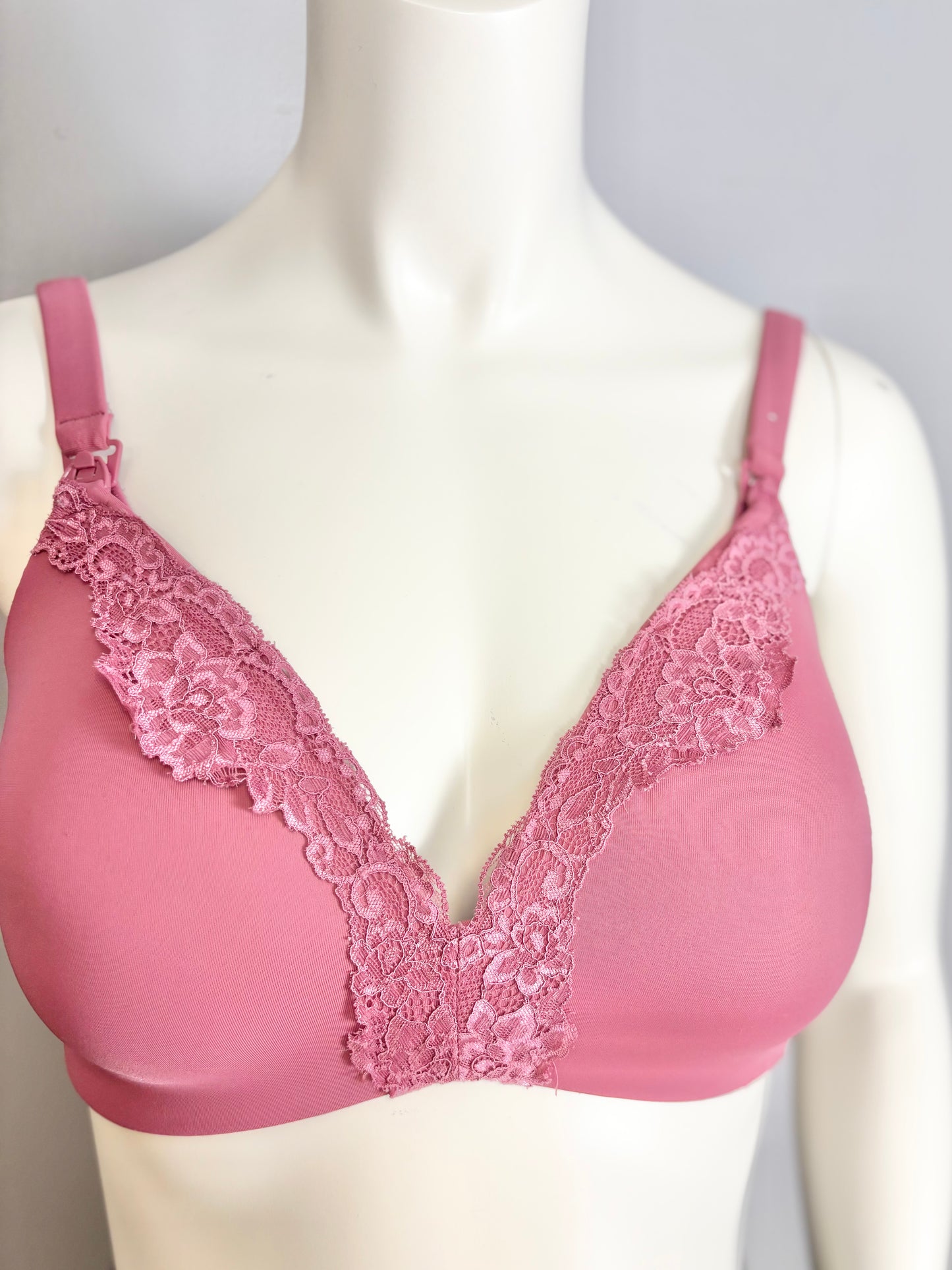 L/34DD - Thyme Dark Pink Lace Bra