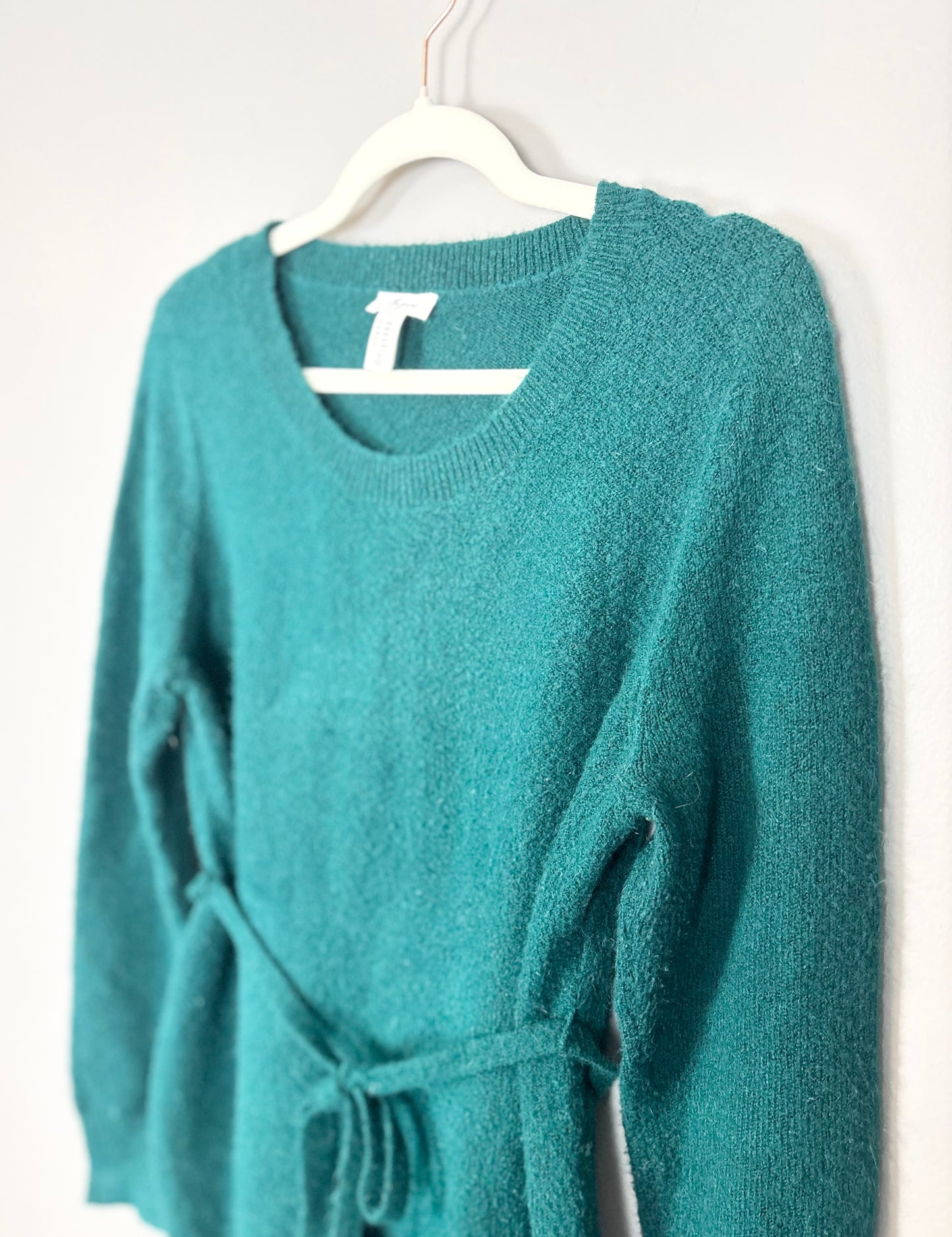 M - Thyme Tie-Waist Emerald Green Sweater