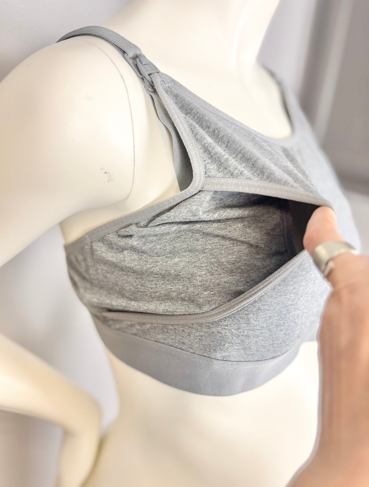 L/XL - Grey Pumping Bra