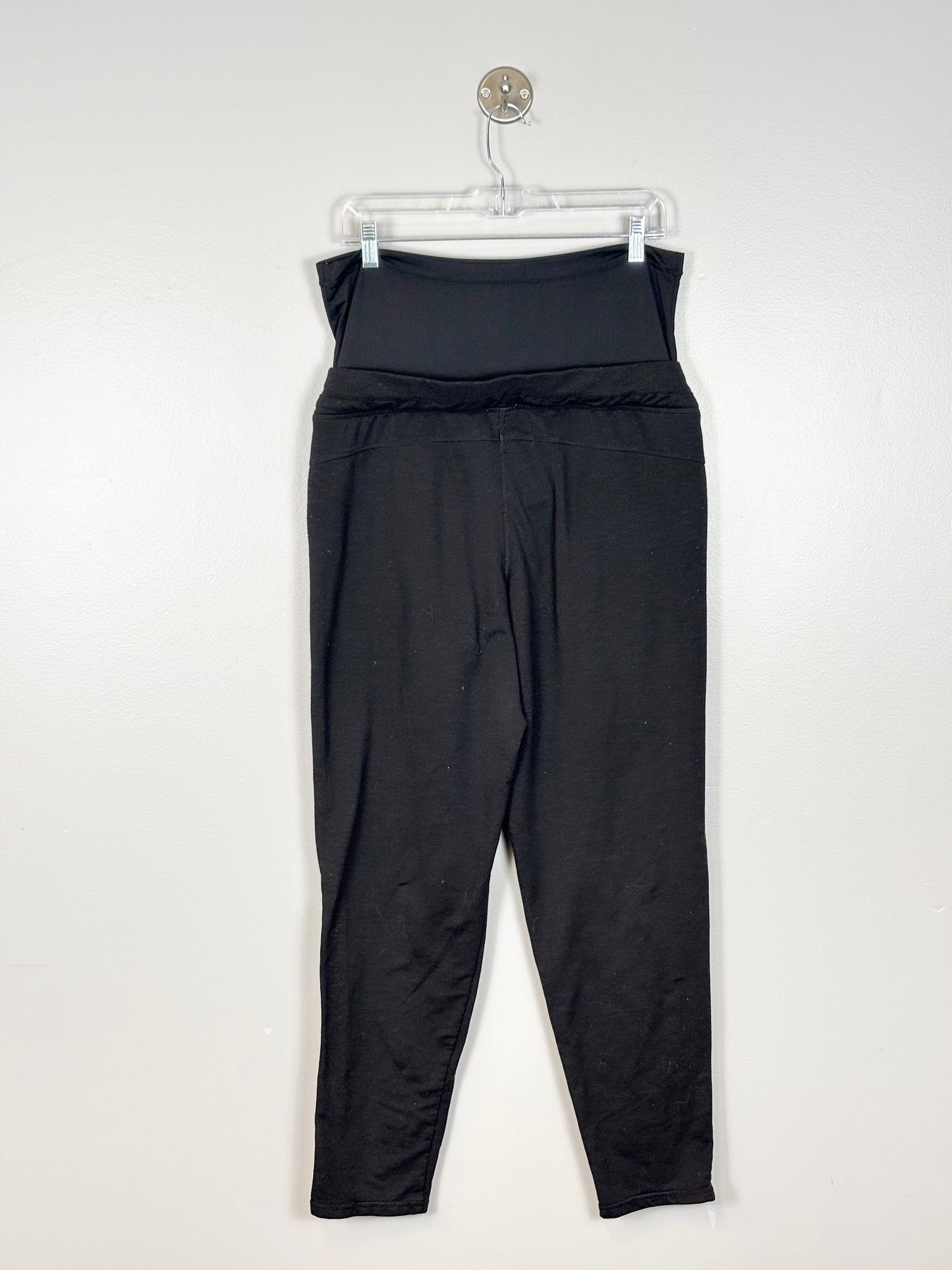 L - Thyme Black Sweats