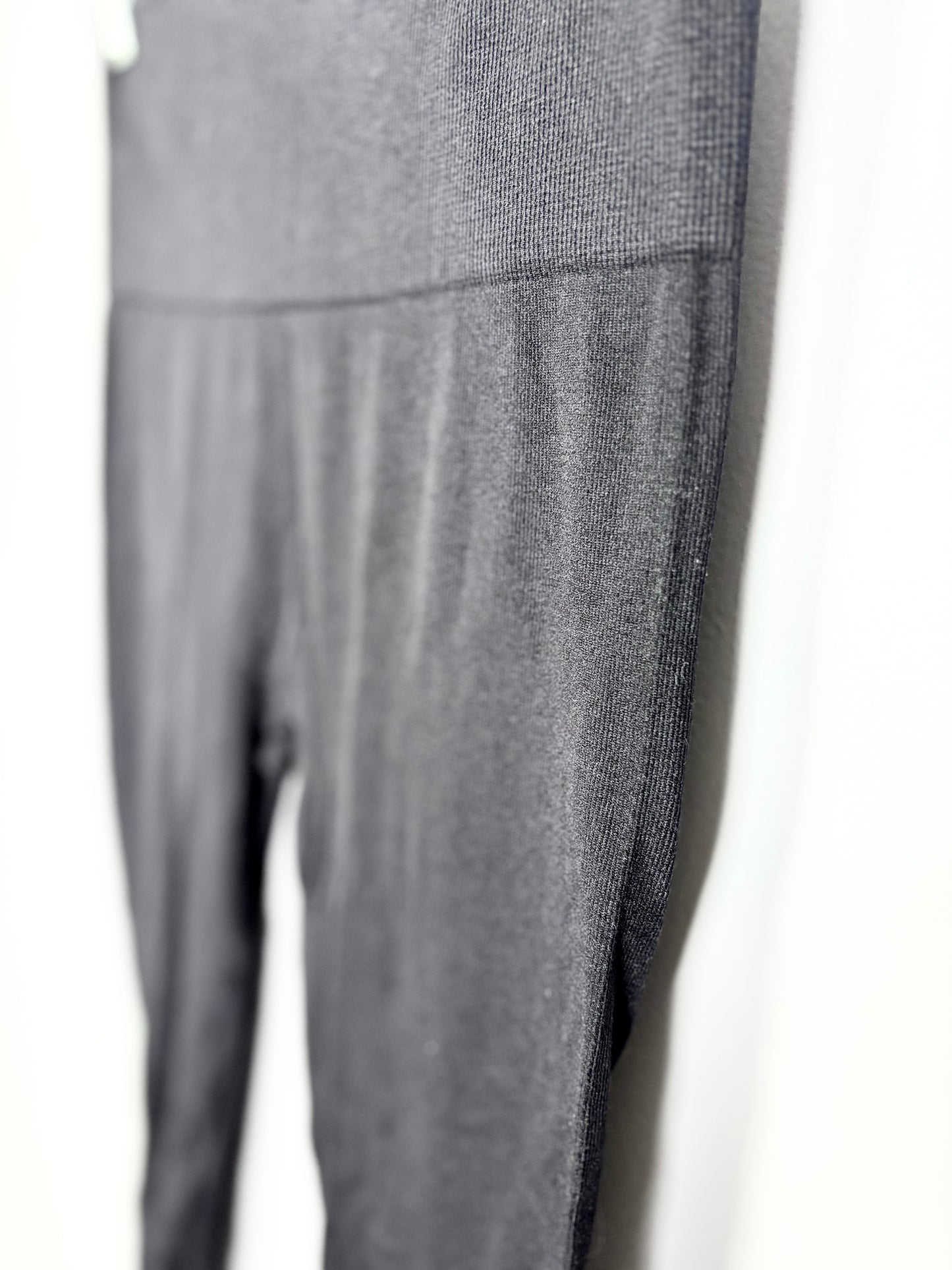 S - Basic Black Leggings