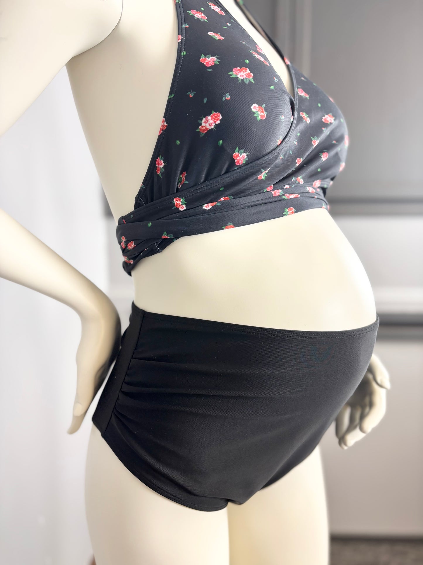 L - Black Rose Halter Top & High-Waist Bikini Set