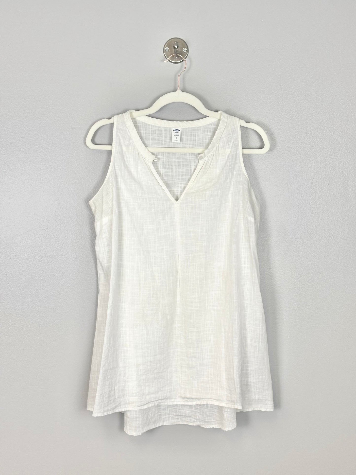 S - Old Navy White Cotton Tank