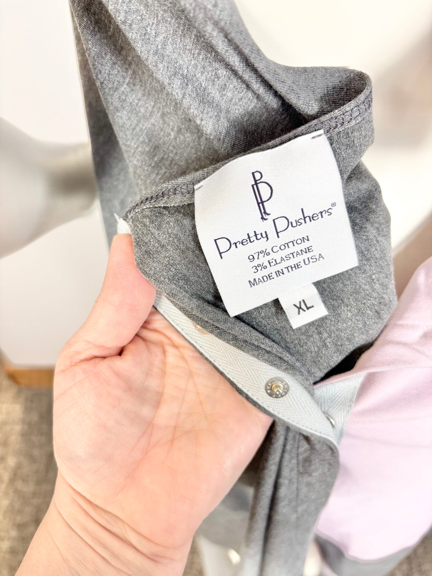 XL - Pretty Pushers Birthing Gown