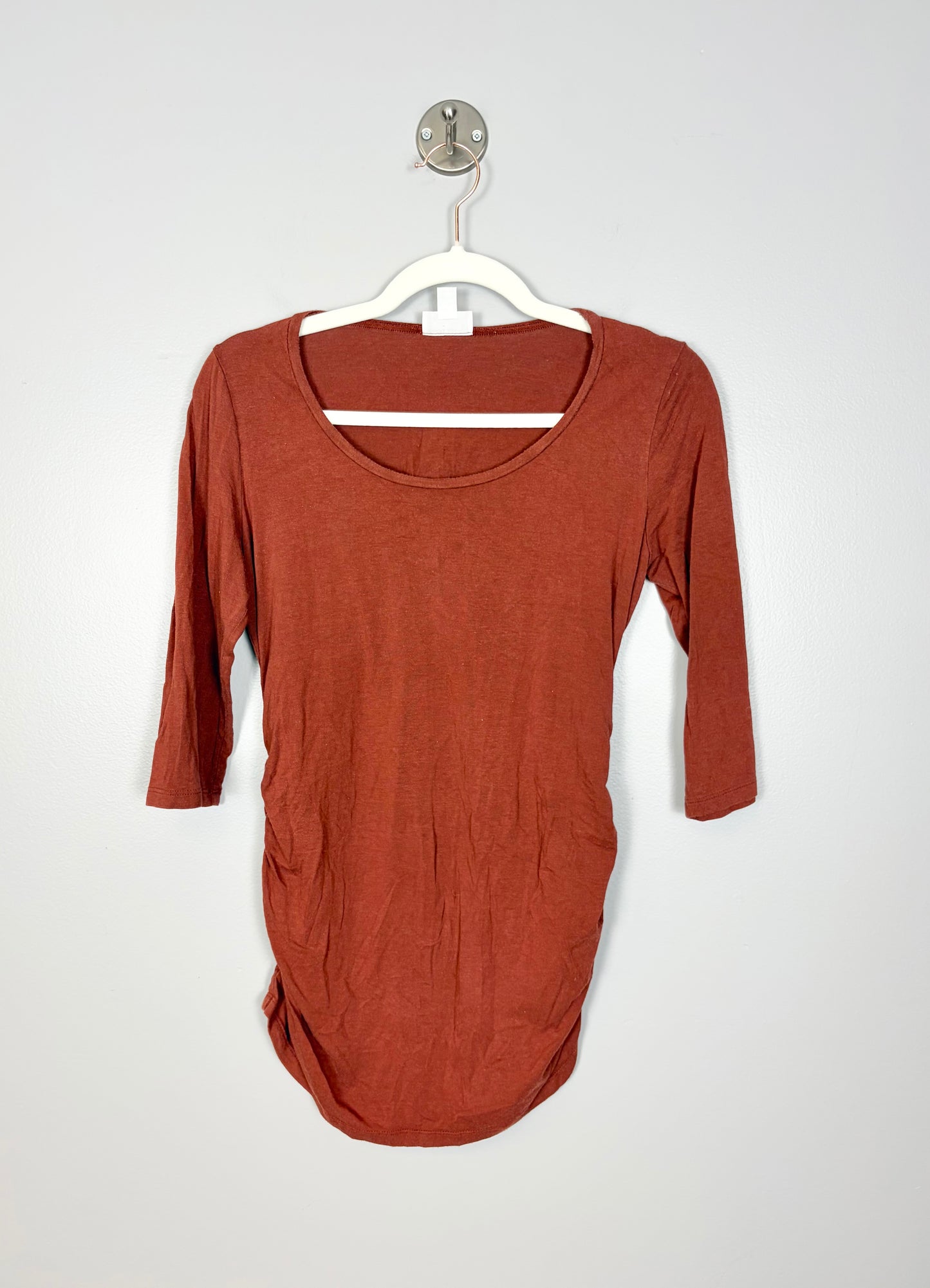 M - A Pea In the Pod Cinnamon 3/4 Length Shirt