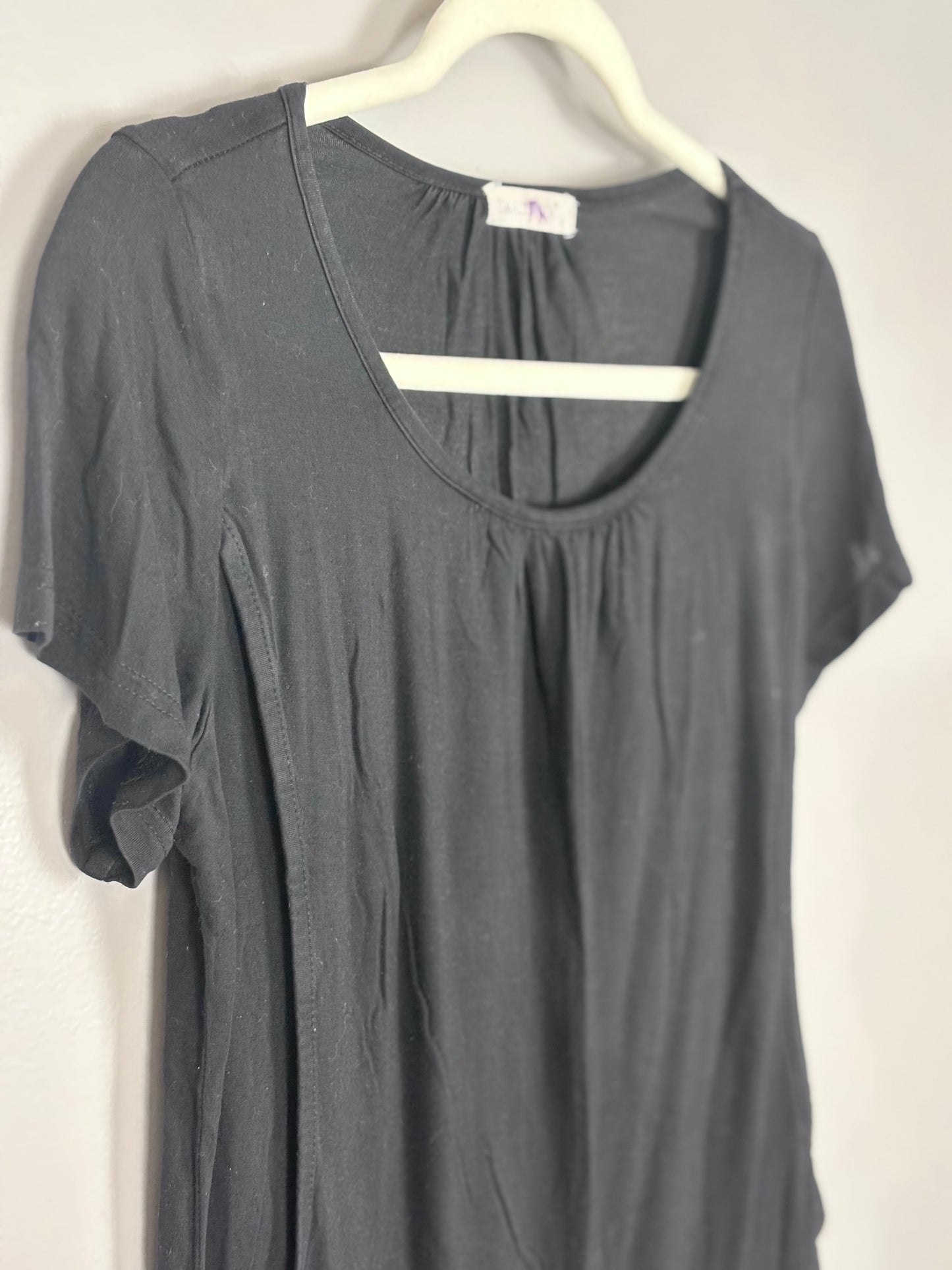 S - Smallshow Black Nursing Shirt