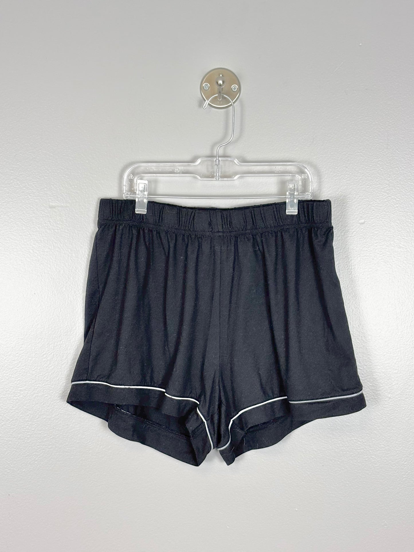 L - Tahari Black Sleep Set