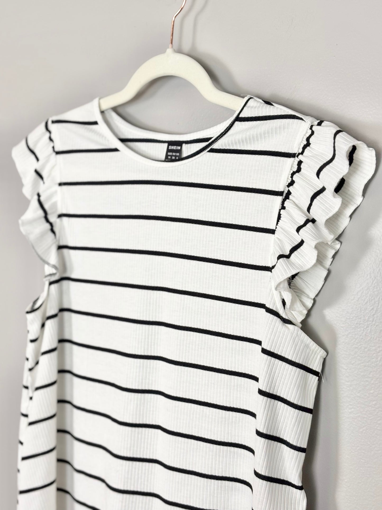 M - SHEIN Black & White Stripe Flutter Sleeve Top