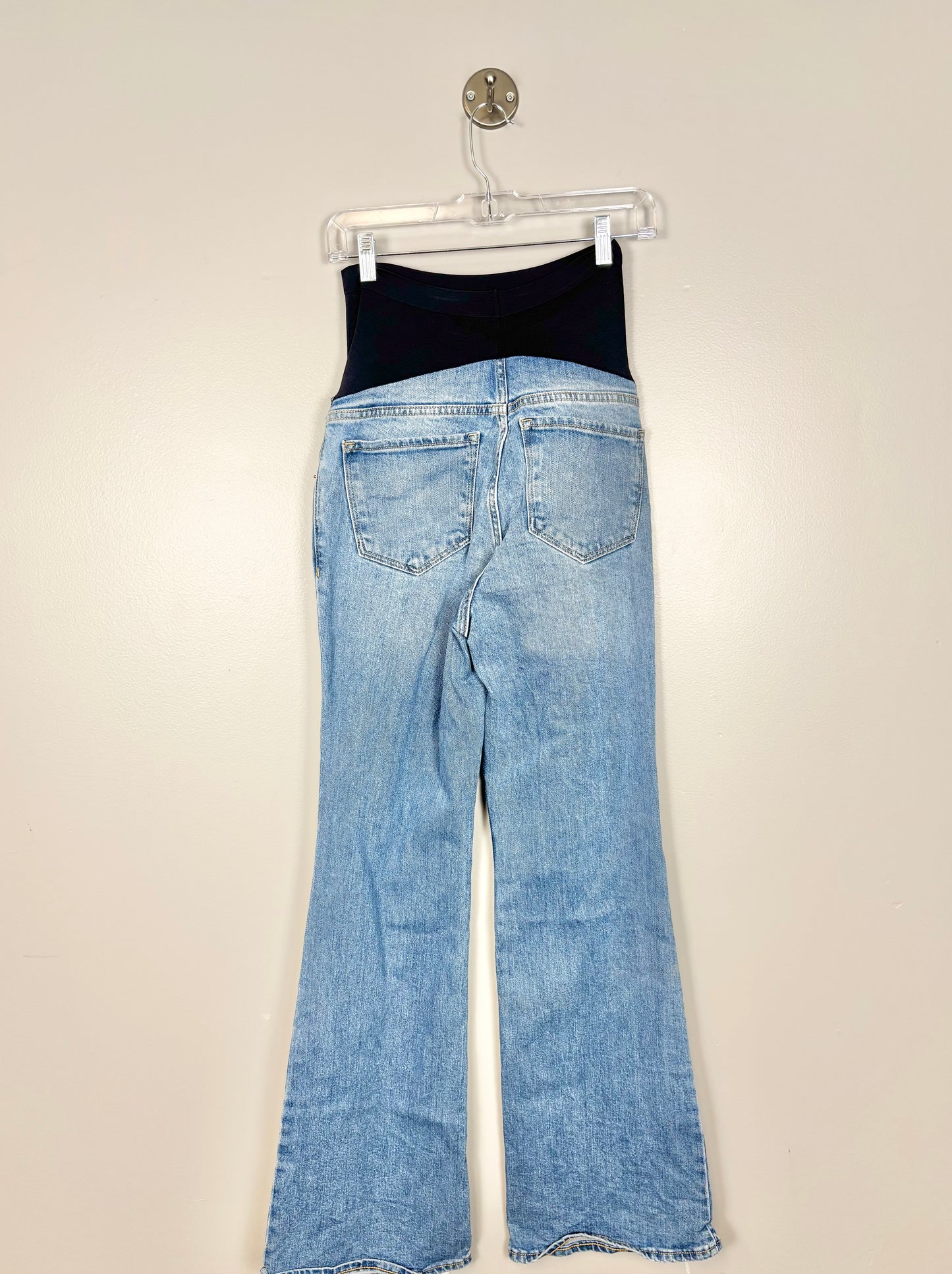 M/8 - Old Navy Flare Lightwash Denim