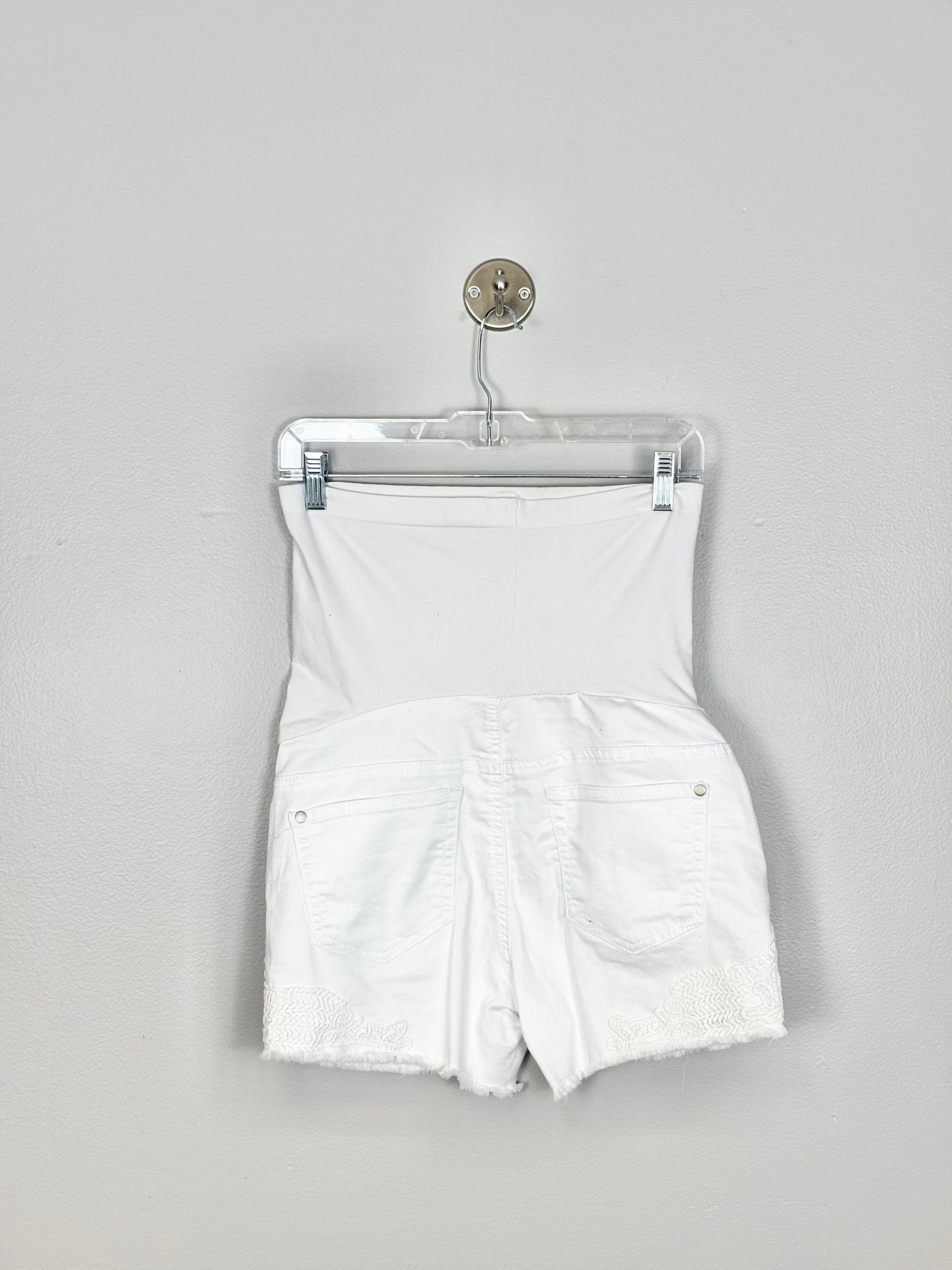 S - Bella Vida White Applique Shorts