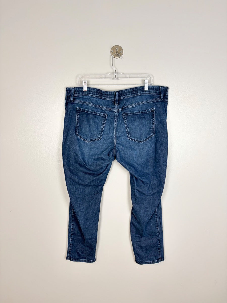 XL - Ingrid & Isabel Dark Wash Low Panel Skinny Maternity Jeans