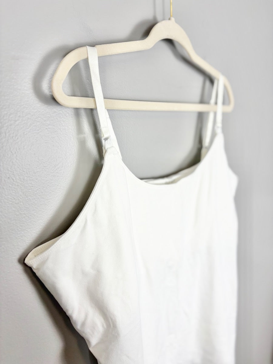 XXL - Old Navy White Nursing Top
