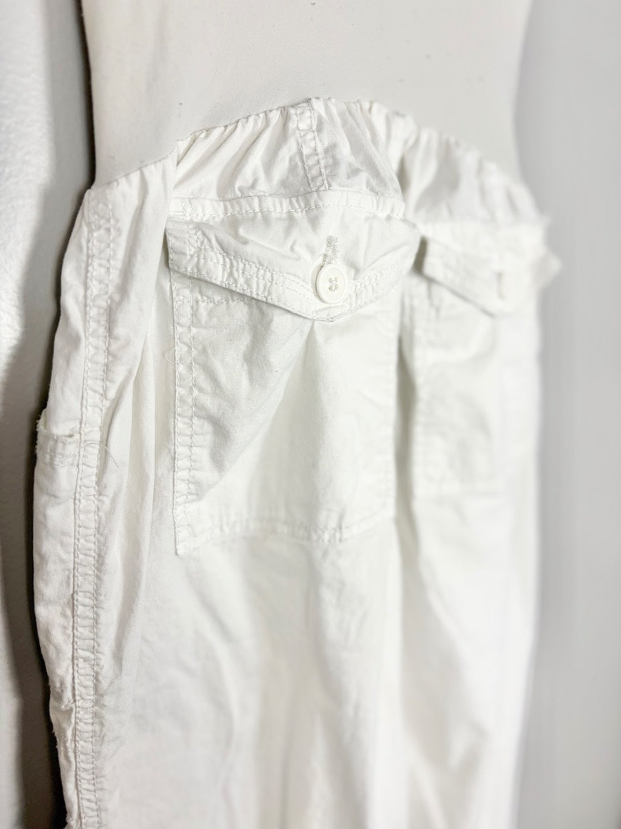 L - Motherhood White Stretch Summer Pants