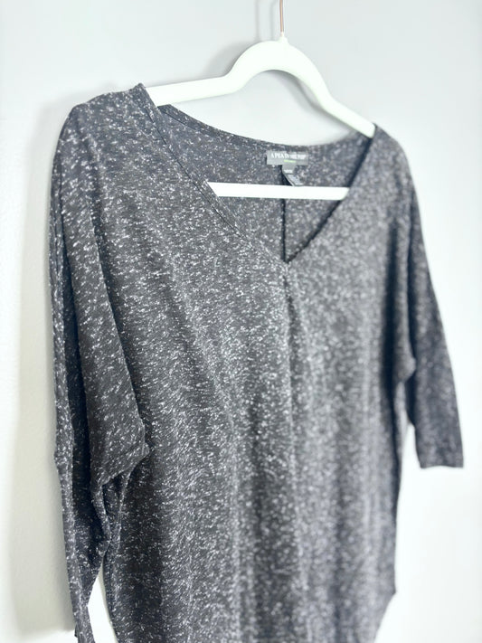 S - A Pea In The Pod Variegated Black Shirt