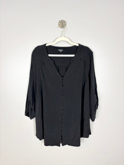 M/Size 4 - Torrid Black Button Blouse
