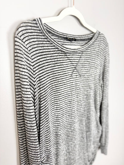 L - Mom & Co Grey & Black Stripe Longsleeve Shirt