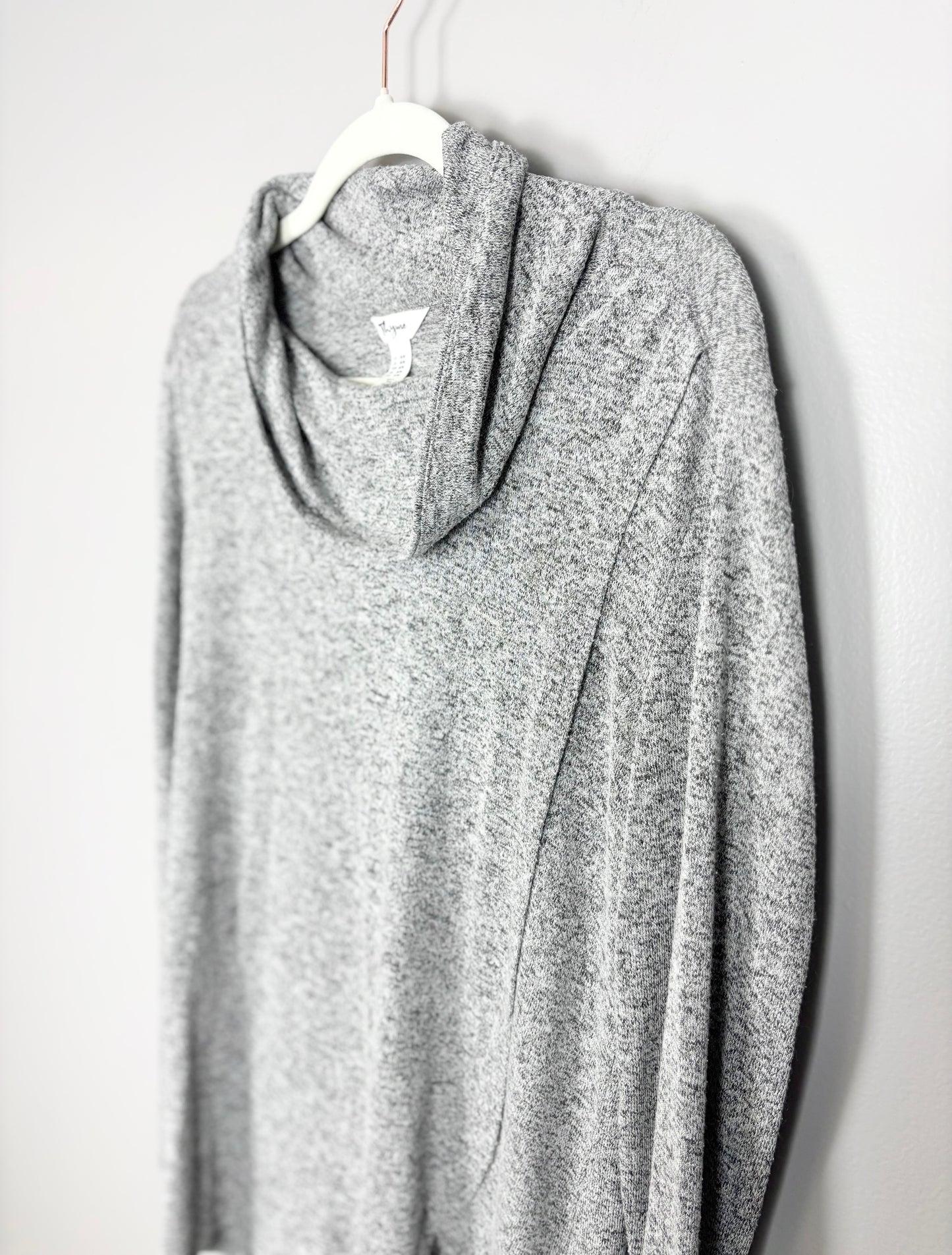 M - Thyme Light Grey Nursing Sweater