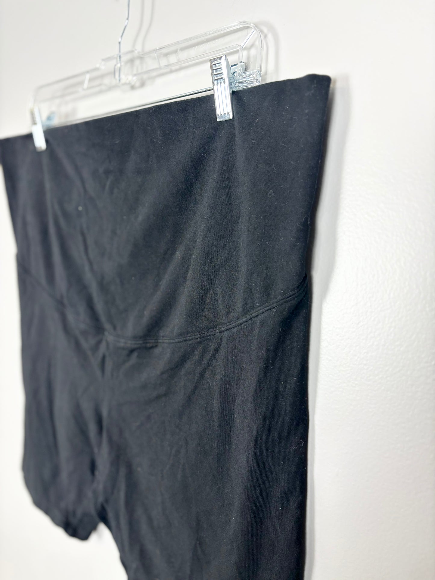 XL - Paisley Sky Black Shorts